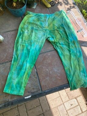 Hand Crafted Green & Teal Tie-Dye Leggings